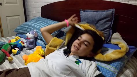 me follo a mi prima dormida|Por su tamaño, amaba quedarme a dormir con mi primo..